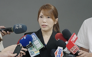 屏東選哲之友會來四百人＝跨過濁水溪？陳智菡：吳董 我們做到了