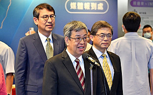 郭董指台灣經濟停滯不前 陳建仁駁：他對台灣的認知與現實狀況有所落差