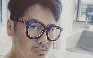 曹格離婚8個月「狂洗版吳速玲」 經紀公司：他在療傷中