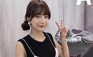 穿搭遭酸「內衣外穿」？貝莉莓：自己喜歡最重要