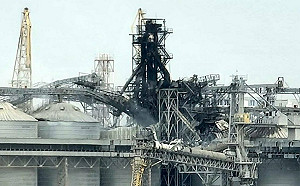 俄軍黑海丟水雷阻糧食船! 導彈又攻敖德薩港口毀糧倉 法國強烈譴責