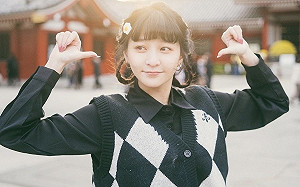 本本曬國中黑歷史照！帶「這一物」網笑：時代的眼淚