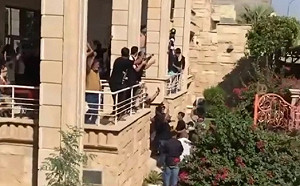 報復斯德哥爾摩燒可蘭經事件! 瑞典駐伊拉克大使館遭抗議者攻擊、縱火