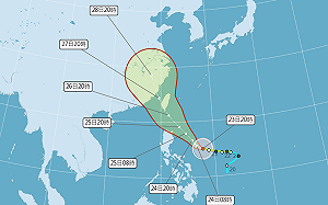 颱風杜蘇芮增強為中颱 路徑再往南修仍可能登陸台灣
