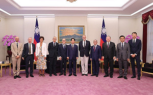 法參議員：友台議員人數已逆轉勝過友中