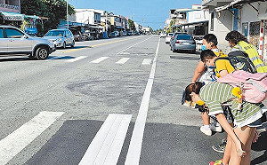 汽車讓行人要「鞠躬道謝」？王婉諭困惑了：簡單致意就好