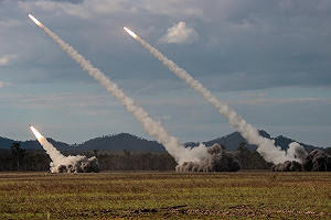 (影) 60多俄兵集體投降! 不敵無人機與海馬斯猛轟 俄沃夫昌斯克攻勢挫敗