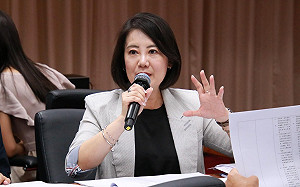 北流補助「給好給滿」吳思瑤：柯文哲無能非中央責任 籲停止巨嬰行為