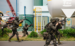 漢光演習關鍵基礎設施防護 陸戰健兒成功奪回被破壞天然氣廠