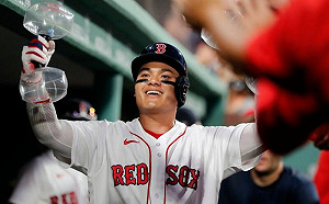 張育成地位更穩！紅襪送走工具人Hernández