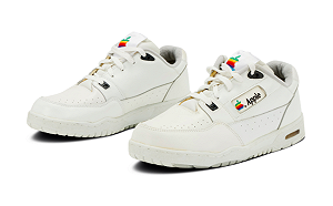 超稀有！蘋果90年代運動鞋「蘇富比」拍賣   起拍價5萬美元