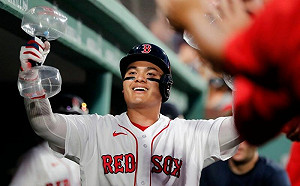 張育成先發守游擊　3打數無安打