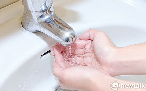 杜蘇芮暴雨「飲用水濁度偏高」！環保署：自來水要煮沸後再飲用