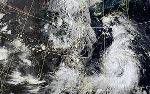 鄭明典:卡努颱風旋起來 吳德榮:排除海上警報? 勿言之過早!