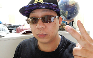 「蒟蒻講幹話」復活了！疑罹大腸癌自曝離開醫院過程