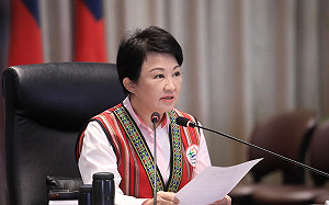 中捷藍線卡關誰害的？ 民進黨轟盧秀燕上任1684天到底努力了什麼？