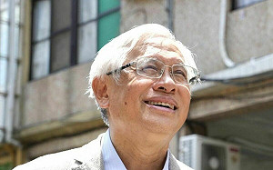 嘆「中華民國（台灣）」是奇特國名 他宣示進立院推「台灣」正名