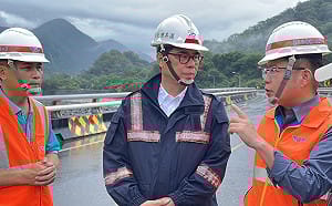 陳其邁前進山區視察   桃源、那瑪夏8/6停班停課