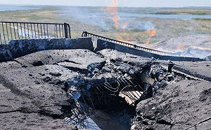 暴風之影炸毀克里米亞橋梁 烏克蘭切斷「俄羅斯兩條重要交通路線」