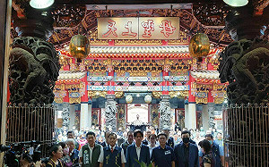 余天當面請求不分區立委提名  賴清德回應四兩撥千斤  