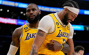 詹皇希望Davis留下　他將待在湖人