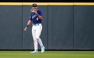 (影)美國版林哲瑄！他接殺飛球演技一流