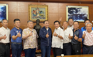 參拜鎮瀾宮大打和平牌 侯友宜、顏清標都祈求台灣平安