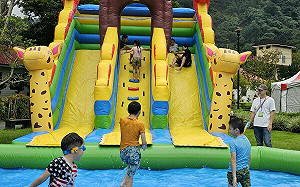 谷關親子Fun水音樂派對  大甲溪畔打造大型兒童水上樂園