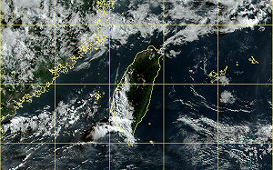 嘉義以南局部大雨 台北 花蓮6縣市飆36℃高溫