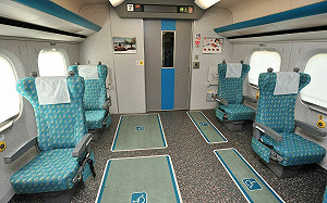 無障礙座位訂票更便利了！高鐵：手機、超商開放取票