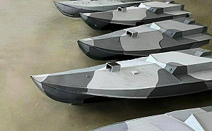 無人艇「不再自殺」？！15秒發射14枚火箭彈 改寫全球無人海戰紀錄