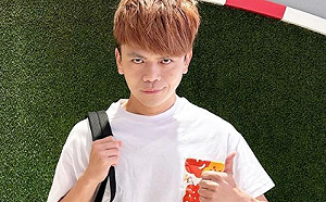 蔡阿嘎化身《山道猴子》真人版？網笑：要你模仿沒要你還原