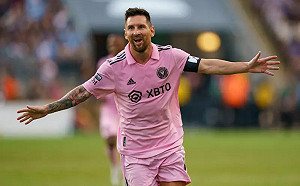 梅西奪生涯第44冠　回顧職業生涯多風光