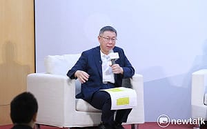 郭董盼郭柯侯最快下周會面 柯文哲連說：不急、不急