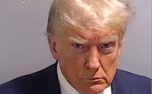 川普陣營三週籌得2千萬美元  紛爭與資金同步湧入