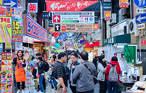 陸客五一赴日瘋狂掃貨竟藏這秘密! 離境時什麼都沒帶走 日緊急宣布「補漏洞」