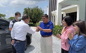 侯友宜終於見到張榮味 朱立倫：相信會成為團結助力 拭目以待