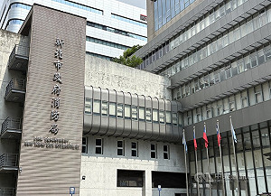 新北消防局涉收賄圖利帶回7人 前局長住所也被搜