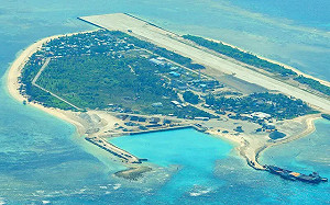 南海這島將停放F-35? 衛星照曝光 菲律賓擴建軍機場還加機棚 中國不忍了!