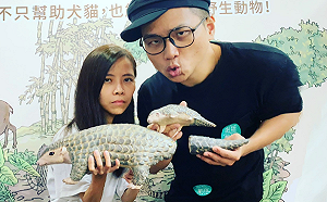 「許伯＆簡芝」遭公審正面反擊！網狂刷斗內力挺：你們很棒