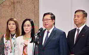 鄭文燦：反詐源頭管理非常重要 公部門將使用固定簡訊代號