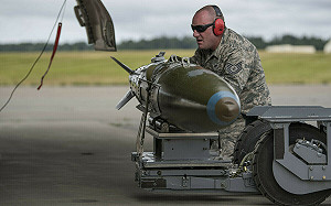 把「傻瓜」變聰明！美軍砸重金75億美元製造、維修JDAM導引套件