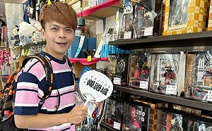 同事深夜高速公路「失控自撞」！行車紀錄器「1畫面」蔡阿嘎看傻