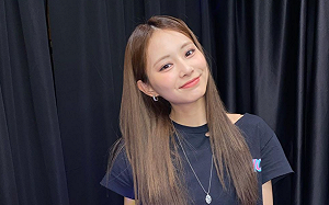 為「一事」親赴高雄警局！周子瑜媽呼籲：希望歌迷不要受害