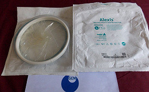 在她肚子18個月！紐西蘭婦產後疼痛未減 檢查後驚見「17公分」手術器材