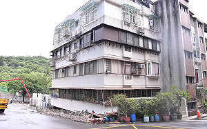 偷工減料害民宅下陷！基泰未按圖施工連續壁厚度少10公分 5人遭訴