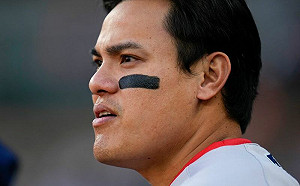 張育成腦震盪複診持續觀察　臉書PO白眼照