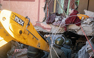 相當於25顆核彈! 摩洛哥地震災民高達30萬人 餘震不斷 救難隊跟「黃金救援時間」賽跑