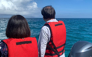 管碧玲、林右昌巡視東沙 親見「偉星艦」廣播驅離陸漁船