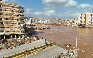 利比亞洪水政府不作為 惹怒市民! 抗議者把市長官邸燒毀洩憤